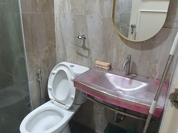 DISEWAKAN APARTEMEN CITY HOME FULL FURNISH