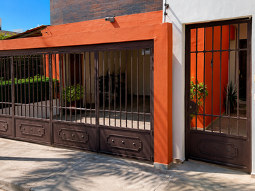 VENTA DE CASA EN LA COLONIA FLUVIAL VALLARTA EN PUERTO VALLARTA EN JALISCO