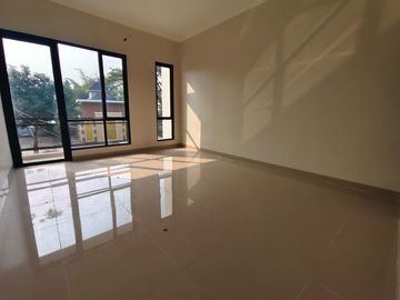Rumah Hook Cantik Terbaik Idaman Siap Huni di Citra Raya Tangerang