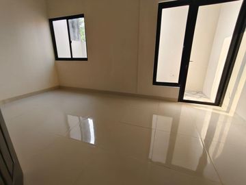 Dijual Rumah Cantik SHM Terbaik Premium di Citra Raya Tangerang