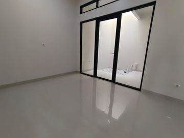 Dijual Rumah Cantik SHM Terbaik Premium di Citra Raya Tangerang