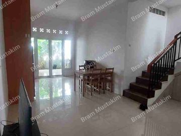 Sewa rumah full furnish bagus murah Kayumas Pulogadung