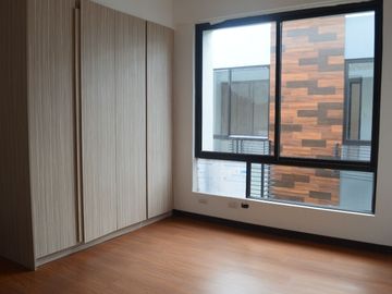 3 Storey 3  Bedroom Townhouse For Sale Located in Pasadeña San Juan Manila-JV2