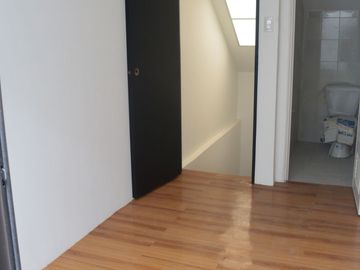 3 Storey 3  Bedroom Townhouse For Sale Located in Pasadeña San Juan Manila-JV2