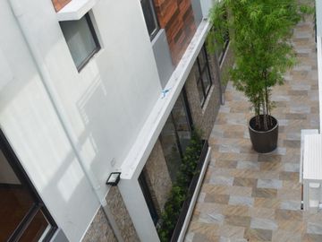 3 Storey 3  Bedroom Townhouse For Sale Located in Pasadeña San Juan Manila-JV2