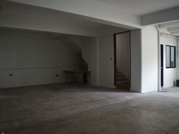 3 Storey 3  Bedroom Townhouse For Sale Located in Pasadeña San Juan Manila-JV2