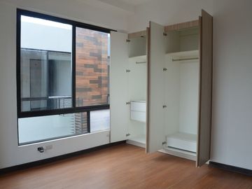 3 Storey 3  Bedroom Townhouse For Sale Located in Pasadeña San Juan Manila-JV2