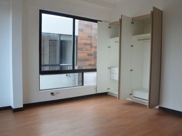 3 Storey 3  Bedroom Townhouse For Sale Located in Pasadeña San Juan Manila-JV2
