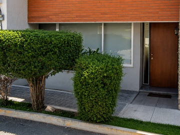 VENTA DE CASA EN LA COLONIA ANZURES EN PUEBLA DE ZARAGOZA EN PUEBLA