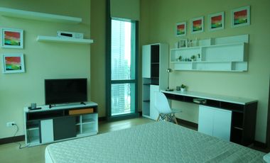 For Sale: Luxury Fully Furnished 2BR Residence with Manila Golf View at 8 Forbestown Road, BGC