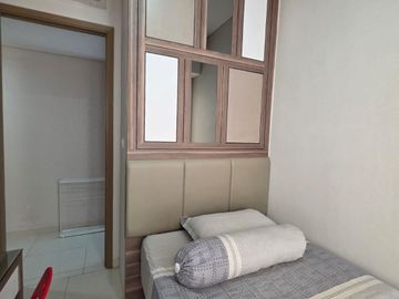 Taman Anggrek Residence 3 kamar Furnished Cantik Jual Cepat