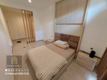 DIJUAL RUMAH MEWAH SAYAP DAGO BANDUNG Dengan Kolam Renang Pribadi Harga Nego
