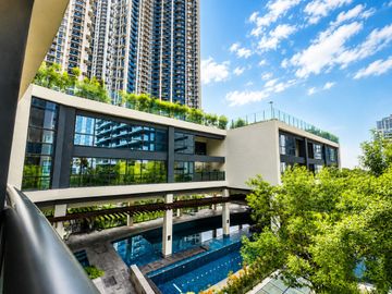 Modern Executive Condo for Sale in Arya Residences, Taguig City | Corner Unit