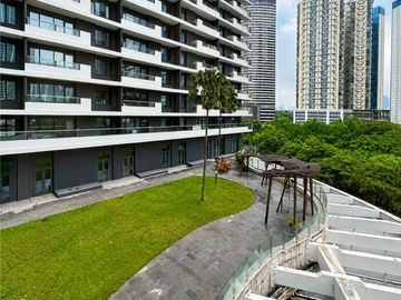 High-End 2 Bedroom Condo for Sale in Arya Residences, BGC, Taguig City