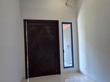 Turun Harga !! Rumah Minimalis Modern di Bukit Golf Internasional GE Citraland Surabaya Barat