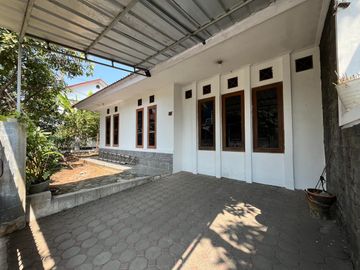rumah terawat siap huni antapani tanjungsari bandung