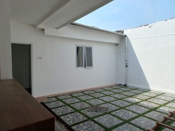 Dijual Rumah Pinggir Jalan Di Nusaloka BSD City bisa untuk Usaha