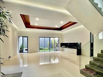 For Sale Rumah Minimalis Modern High Spec di Bukit Golf Internasional GE Citraland Surabaya