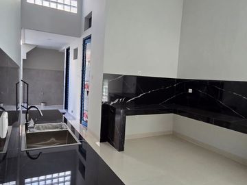 For Sale Rumah Minimalis Modern High Spec di Bukit Golf Internasional GE Citraland Surabaya