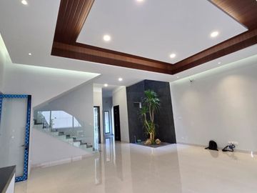 For Sale Rumah Minimalis Modern High Spec di Bukit Golf Internasional GE Citraland Surabaya