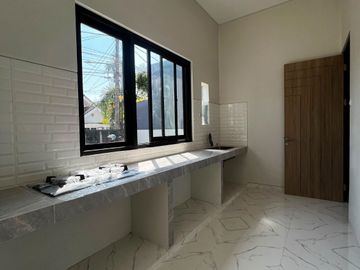 Dijual Rumah Nirwana Eksekutif