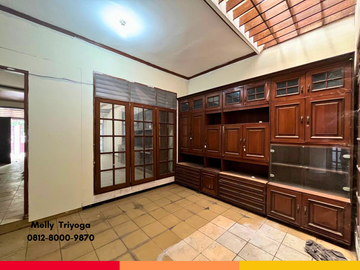 Dijual Rumah Pinggir Jalan Raya Lingkar Duren Sawit Jakarta Timur