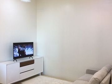 Grand Hyatt Manila Residences (North Tower) | 2BR Unit | 119 sqm | With Parking & Bathtub | ₱200K (Nego)