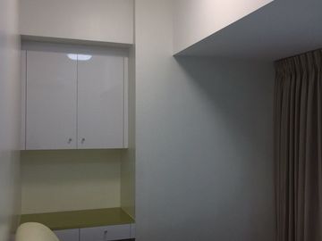 Grand Hyatt Manila Residences (North Tower) | 2BR Unit | 119 sqm | With Parking & Bathtub | ₱200K (Nego)