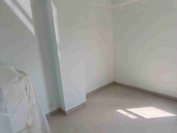MURAH ! Apartement Di Seturan Dekat Pakuwon Mall, AMPLAZ, Kampus UPN