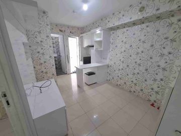 Dijual Apartement Bassura type 2kamar semi furnish