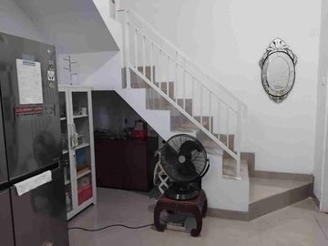 Rumah di jual di cluster carissa graha raya bintaro