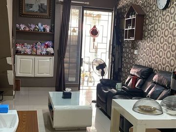 Di Jual  Rumah Green Village Cipondoh - Tangerang (PW517)