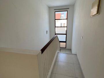Turun Harga! Rumah SHM di Cluster Alamanda JGC Cakung – LT 186 m², 2 Lantai, 3+1 KT