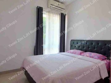 DIJUAL CEPAT! Rumah Hoek Mewah di Cluster Exclusive, Siap Huni & Semi Furnished + Sisa Tanah Luas!