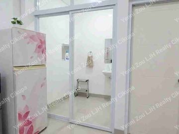 DIJUAL CEPAT! Rumah Hoek Mewah di Cluster Exclusive, Siap Huni & Semi Furnished + Sisa Tanah Luas!