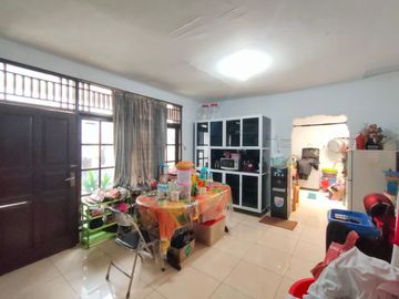 DIJUAL RUMAH MURAH DI DELTA PEKAYON JAYA DEKAT AKSES JALAN RAYA,BEKASI