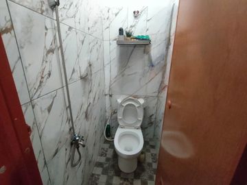 DIJUAL RUMAH MURAH DI DELTA PEKAYON JAYA DEKAT AKSES JALAN RAYA,BEKASI