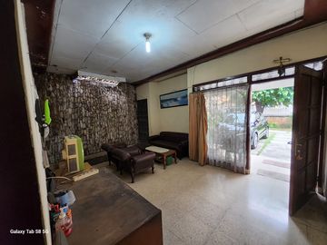 Rumah Tua Hitung Tanah di Karet Kuningan Setiabudi Jakarta Selatan – LT 323 m², Lokasi Premium