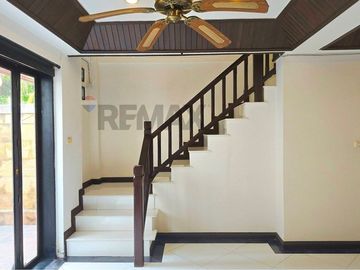 3-Bedroom Townhouse for Sale only 2 minutes' walk to Big Buddha Beach