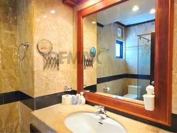 3-Bedroom Townhouse for Sale only 2 minutes' walk to Big Buddha Beach