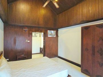 3-Bedroom Townhouse for Sale only 2 minutes' walk to Big Buddha Beach