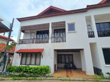 3-Bedroom Townhouse for Sale only 2 minutes' walk to Big Buddha Beach