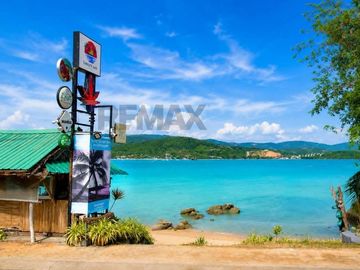 3-Bedroom Townhouse for Sale only 2 minutes' walk to Big Buddha Beach