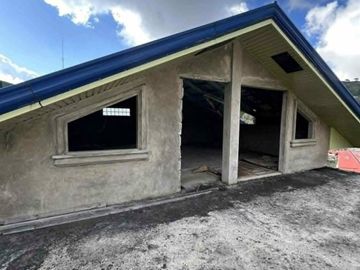 La Trinidad, Benguet Unfinished 3-Storey House w/ Clean Title + 2 CG + Mountain View || DCP