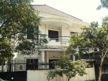 DIJUAL RUMAH 2 LANTAI