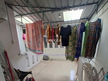 Rumah 2 Lantai Bellavista Residence 5 Kamar Tidur, Lokasi Strategis