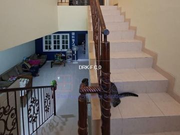 Rumah 2 Lantai Bellavista Residence 5 Kamar Tidur, Lokasi Strategis