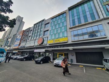 Jual ruko Kota Tangerang hadap jalan raya Tangcity Mall cocok untuk kantor kecantikan skincare klinik kursus