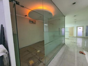Jual ruko Kota Tangerang hadap jalan raya Tangcity Mall cocok untuk kantor kecantikan skincare klinik kursus
