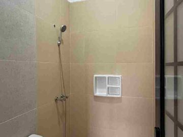 Jual rumah sektor 6 gading serpong bangunan baru renovasi
